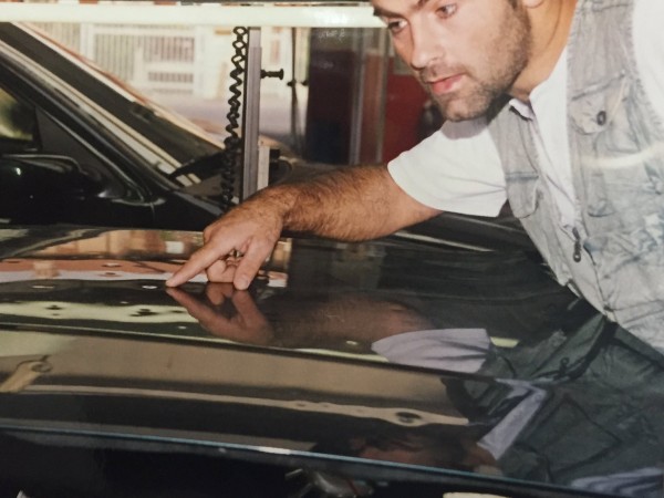 Grandine sulla macchina? Un servizio svizzero semplice e onesto